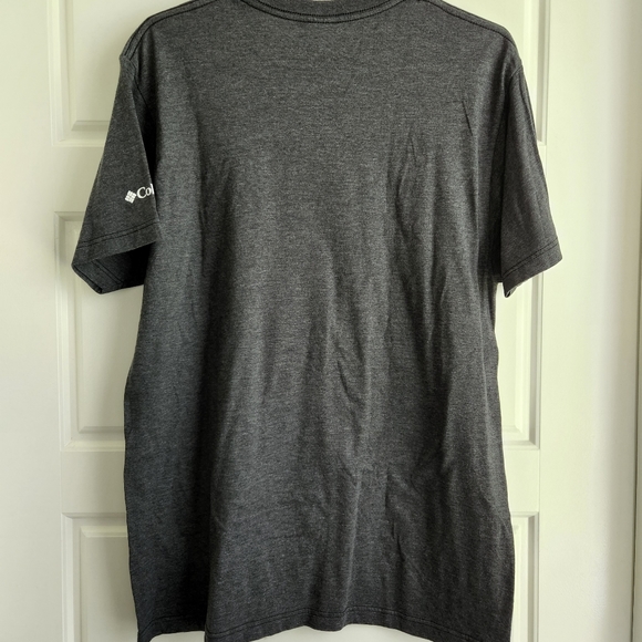 Columbia Men's Shirt - Picture 2 of 3